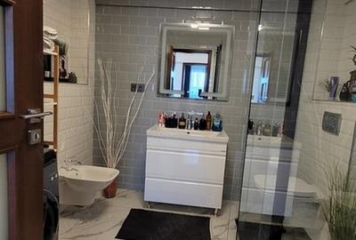 Apartament cu 3 camere decomandat în Central - 2