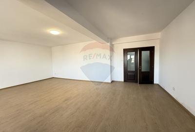 Apartament cu 2 camere de vanzare Voluntari - 3