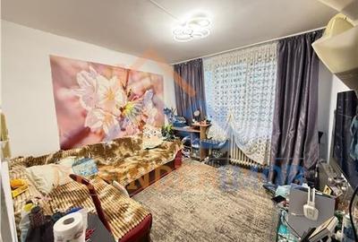 Vanzare apartament 3 camere, decomandat, zona Militari - Pacii  bloc 1977, 63 mp - 2