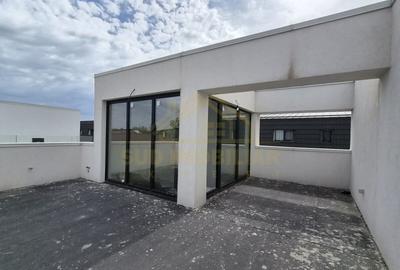 Casă individuală cu 4 camere cu Canalizare în Central - 17