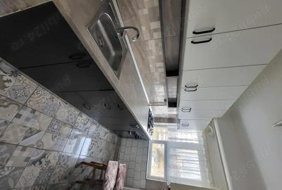 Apartament cu 2 camere semidecomandat în Micro 6 - 1