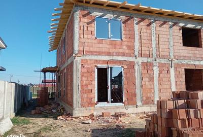 Casă cu 5 camere cu Teren 200 Mp în Giroc - 7