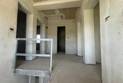 Casă cu 6 camere cu Teren 500 Mp în Ghercești - 7
