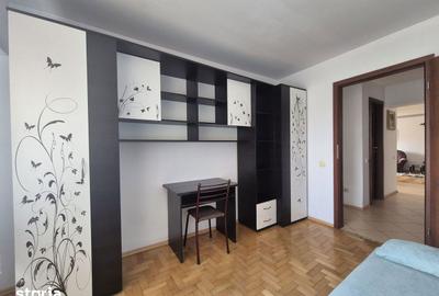 Apartament cu 3 camere decomandat, mobilat în Sud - 16