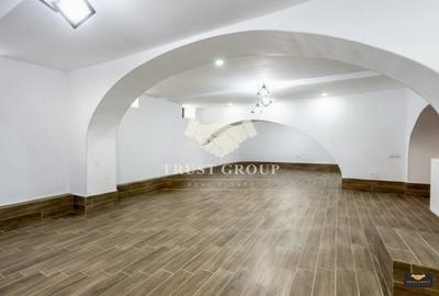 Casă individuală cu 5 camere cu Canalizare în Națiunile Unite - 9