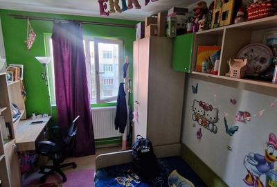 Apartament cu 3 camere în Craiovița Nouă - 6