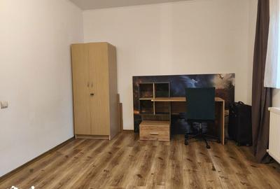 Casă cu 3 camere cu Teren 113 Mp în Central - 1