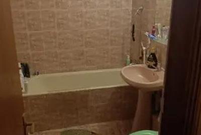 Apartament cu 3 camere decomandat în Obcini - 4