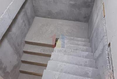 Vila P M, 2022 Radu Negru-Vizirului Sup construita=400mp, T - 21