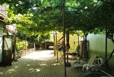 Casă cu 4 camere cu Teren 567 Mp în Central