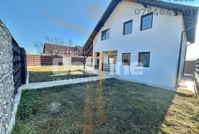 Casă individuală cu 4 camere cu Canalizare în Valea Voievozilor - 3