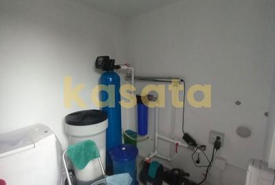 Casă cu 4 camere în Central - 2