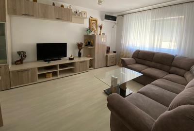 Apartament cu 3 camere decomandat în Km 4-5 - 5