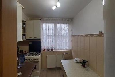 Apartament de vanzare cu 3 camere in Onesti - 7
