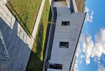 Casă cu 3 camere în Budiu Mic - 1