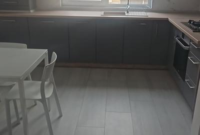 Apartament cu 3 camere decomandat în Dumbrăvița - 3