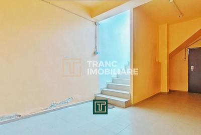 Casă cu 10 camere cu Canalizare în Aradul Nou - 5