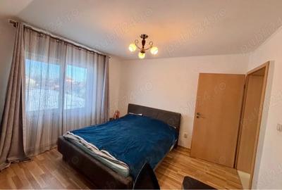 Casă cu Teren 459 Mp în Lumina