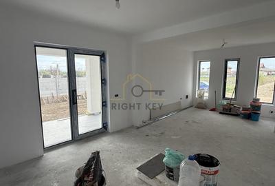 Casă individuală cu 4 camere cu Canalizare în Dragomirești-Vale - 8