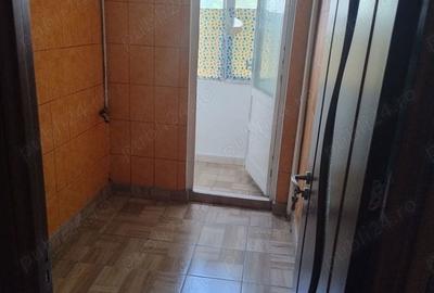 Apartament cu 2 camere semidecomandat în Ferentari - 4