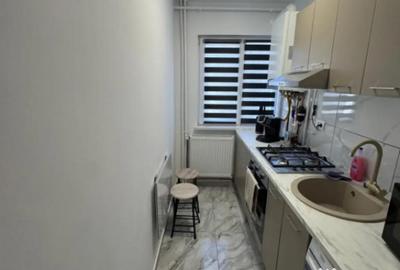 Apartament cu 2 camere semidecomandat în Craiovița Nouă - 4