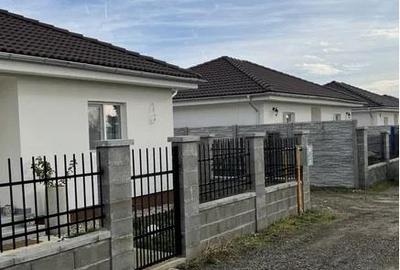 Casă individuală cu 2 camere cu Teren 300 Mp în Sânandrei - 4