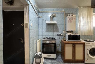 Apartament cu 3 camere semidecomandat în Central - 17