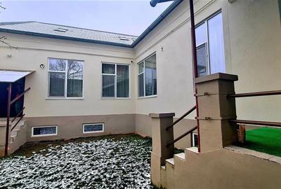 Casă cu 10 camere cu Canalizare în Fabric - 3