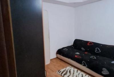 Garsonieră decomandată în Făcăi - 2