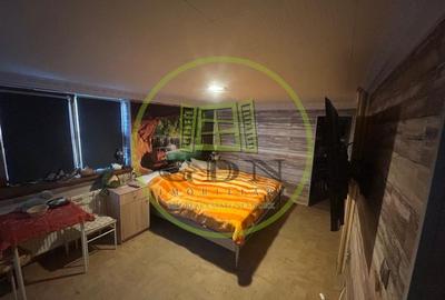 Casă individuală cu 4 camere cu Canalizare în Hipodrom 3 - 6