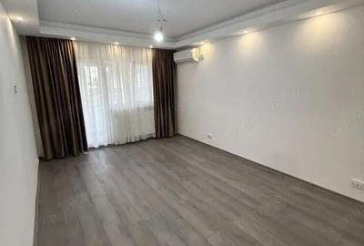 Apartament cu 3 camere decomandat în Piața Centrală - 6