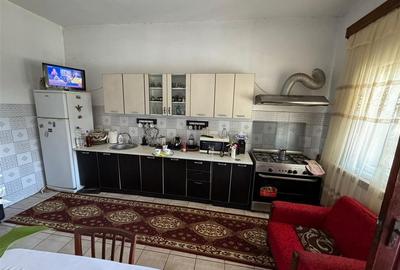 Casa cu teren si sala de evenimente de vanzare in Odobesti - 7