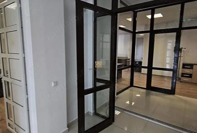 Spațiu comercial, de 180 mp, în Sud - 12