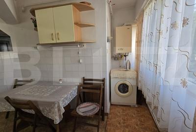 Apartament de vanzare, cu 3 camere, 95 mp, zona Micro 16 - 10