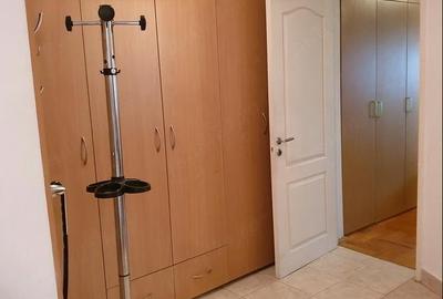 Apartament cu 3 camere decomandat în Crângași - 3