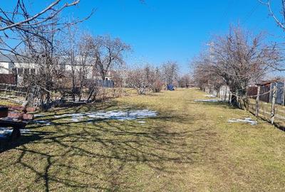 Teren de 4300 mp, în Exterior Vest - 1