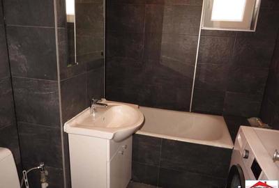 Apartament cu 2 camere decomandat în Central - 8