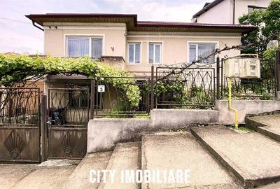 Casă individuală cu 5 camere în Andrei Mureșanu