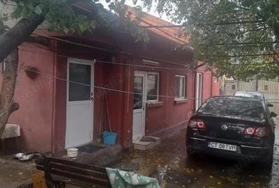Casă cu 5 camere cu Canalizare în ICIL - 1