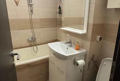 Apartament cu 3 camere decomandat în Griviței - 2