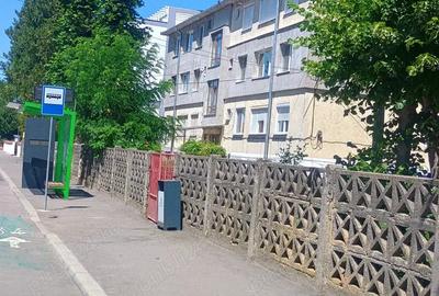 Vand apartament 2 camere , caramida, et 2 din 2, pod ofertant ,pivnita , curte cu multa verdeata - 7