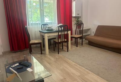 Apartament cu 2 camere, mobilat în Palat