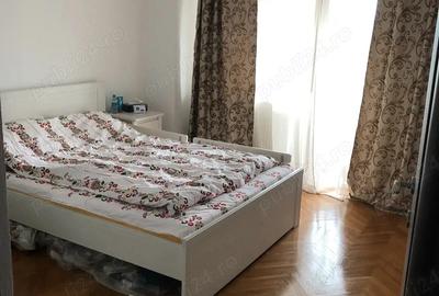 Apartament cu 3 camere decomandat în Central - 3