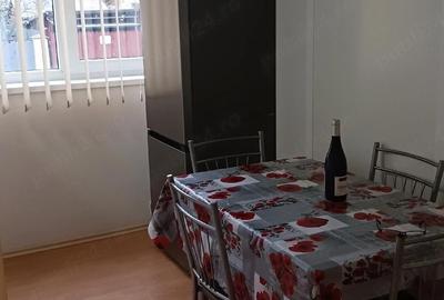 Garsonieră decomandată în Central - 8