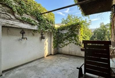 Casă individuală cu 8 camere cu Canalizare în Grădina Icoanei - 9