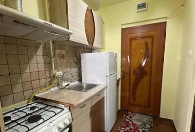 GARSONIERA DE VANZARE - 3