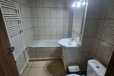 Apartament cu 2 camere decomandat în Central - 3