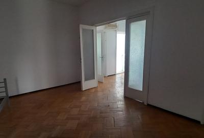 Apartament 3 camere Strada Smardan-Centrul Vechi - 16