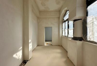 Spațiu comercial, de 13 mp, în Central - 2