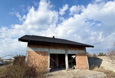 Casă cu 4 camere în Agigea